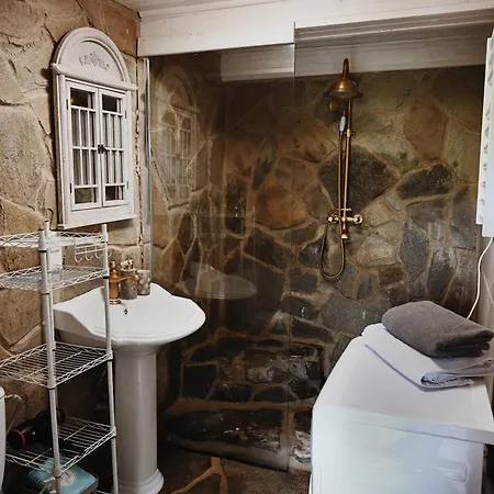 Ojcowski Zakatek-domek Z Balia Oraz Drewniany Do Wynajecia *